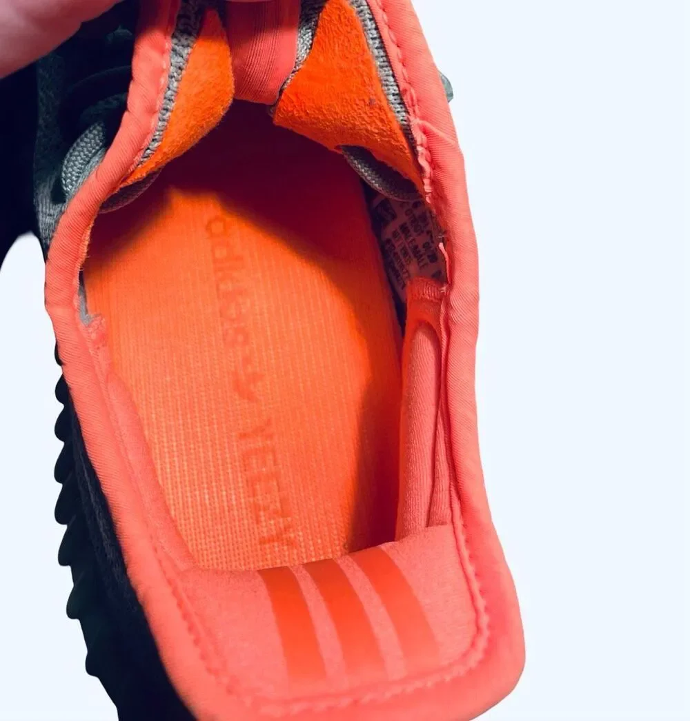 Authentic Adidas Yeezy Boost 350 V2 Desert Sage Sneakers NWOB
